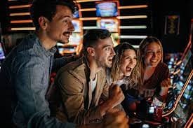 Strategi dasar blackjack dan kartu keputusan